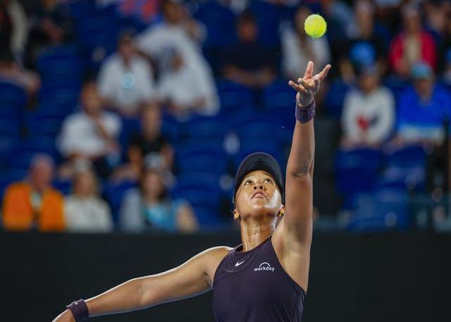 包含大坂直美关键节点赛况扑朔迷离，湖人带队取胜！的词条