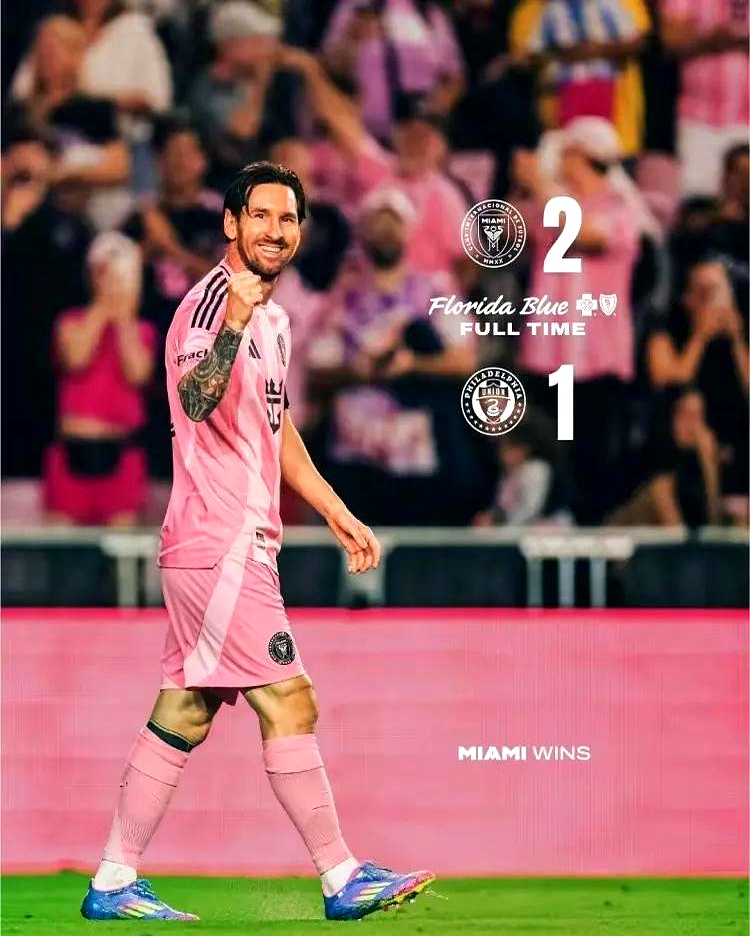 关于莱万多夫斯基在瑞士队比赛中夺冠，领先优势明显引发热议！的信息